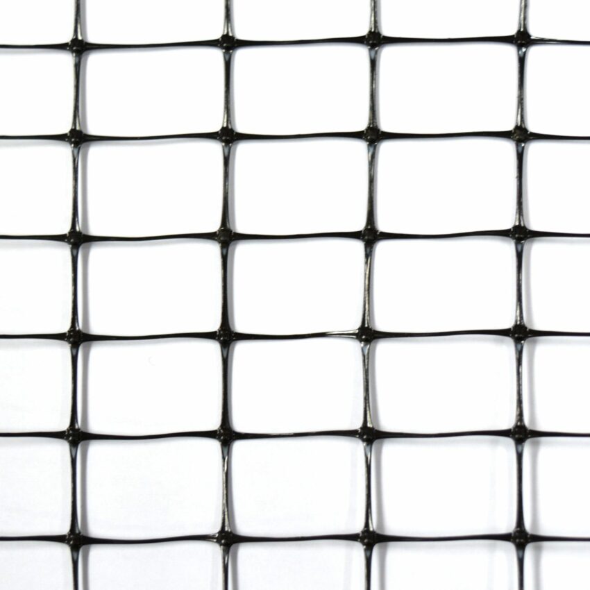 close-up-of-game-netting-hole-size