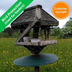 wire-netting-bird-feeder