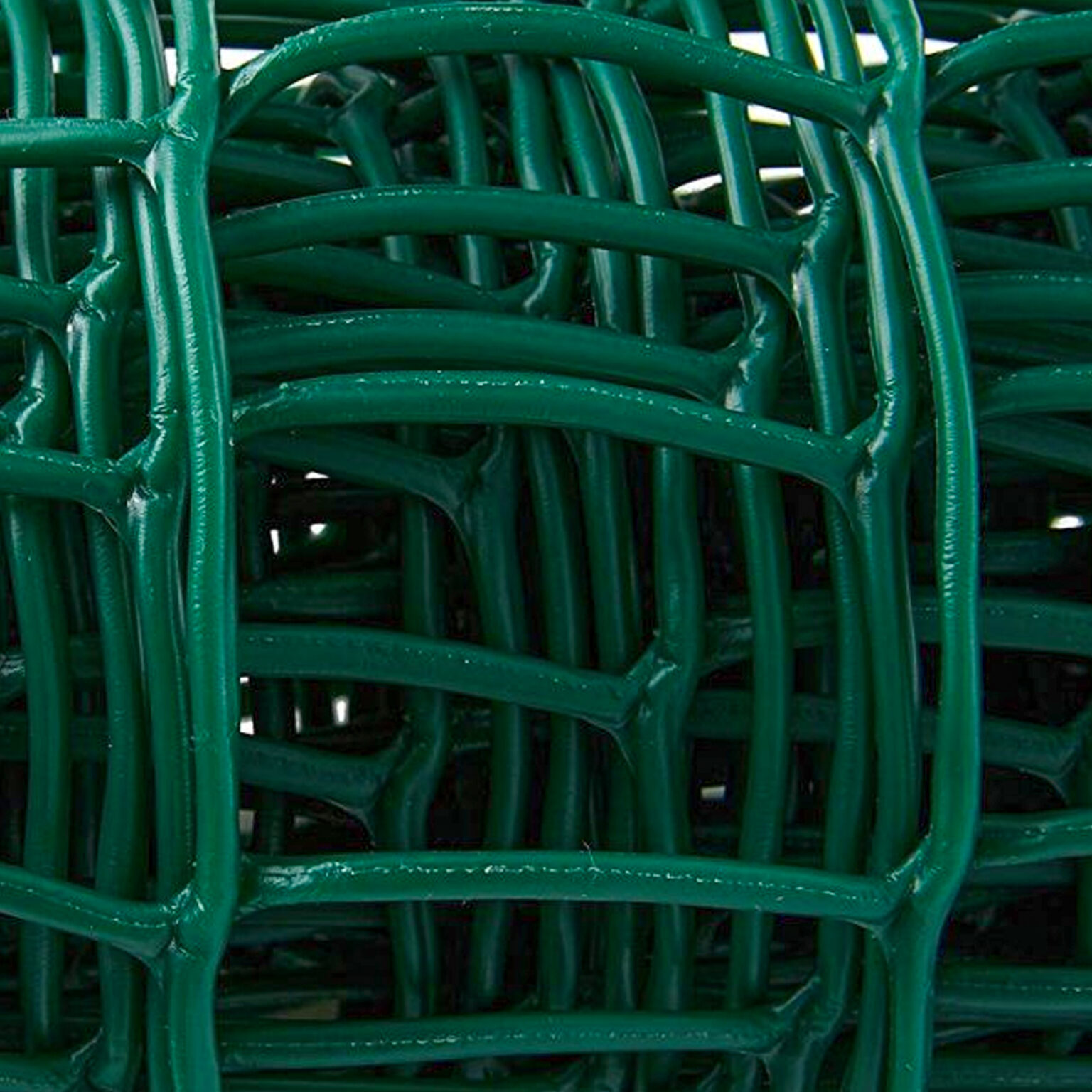 plastic-garden-mesh-close-up