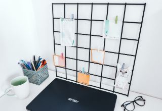 mesh-panel-memo-board