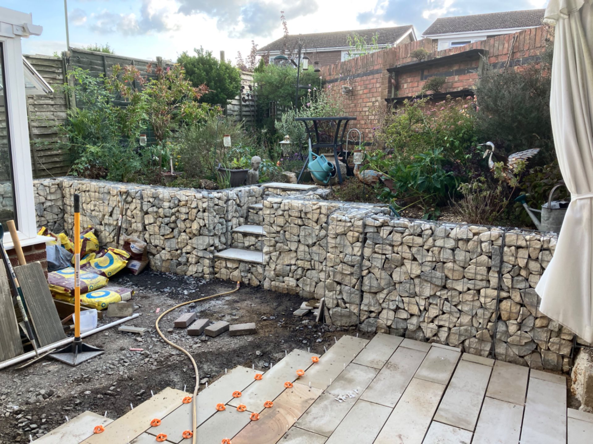 gabion-garden-patio
