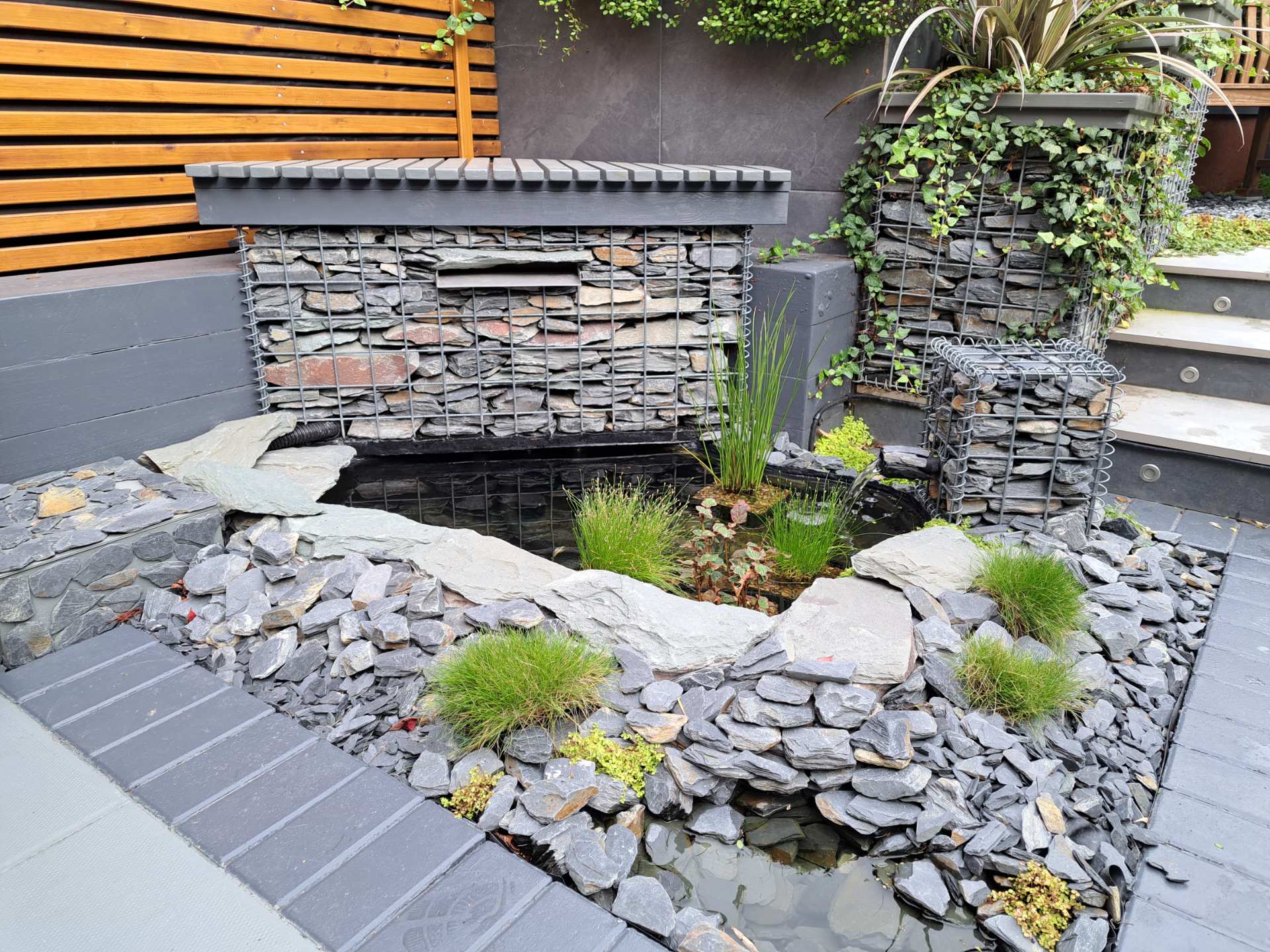 gabion-bench-fountain