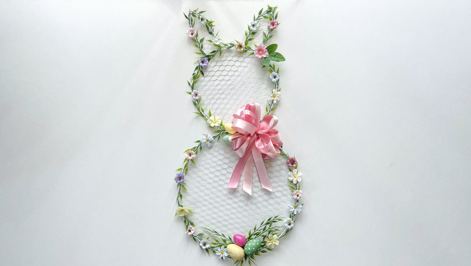 bunny-shaped-wreath