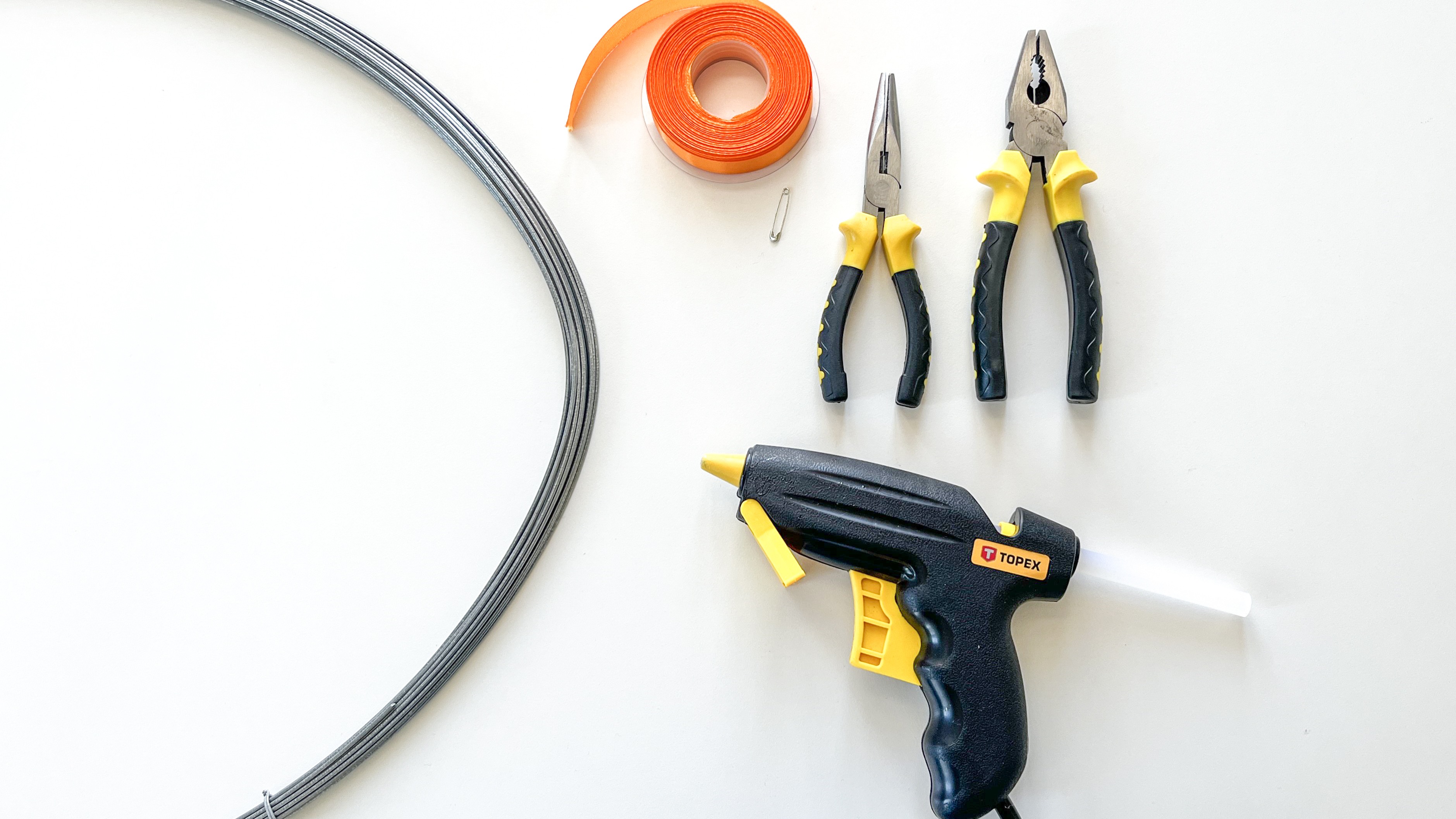 diy-logo-supplies