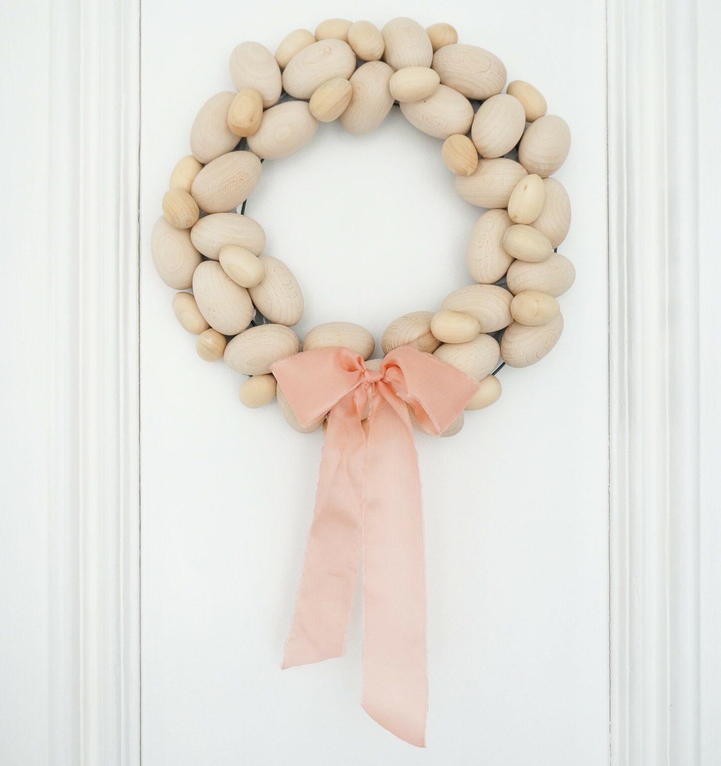 wooden-egg-wreath