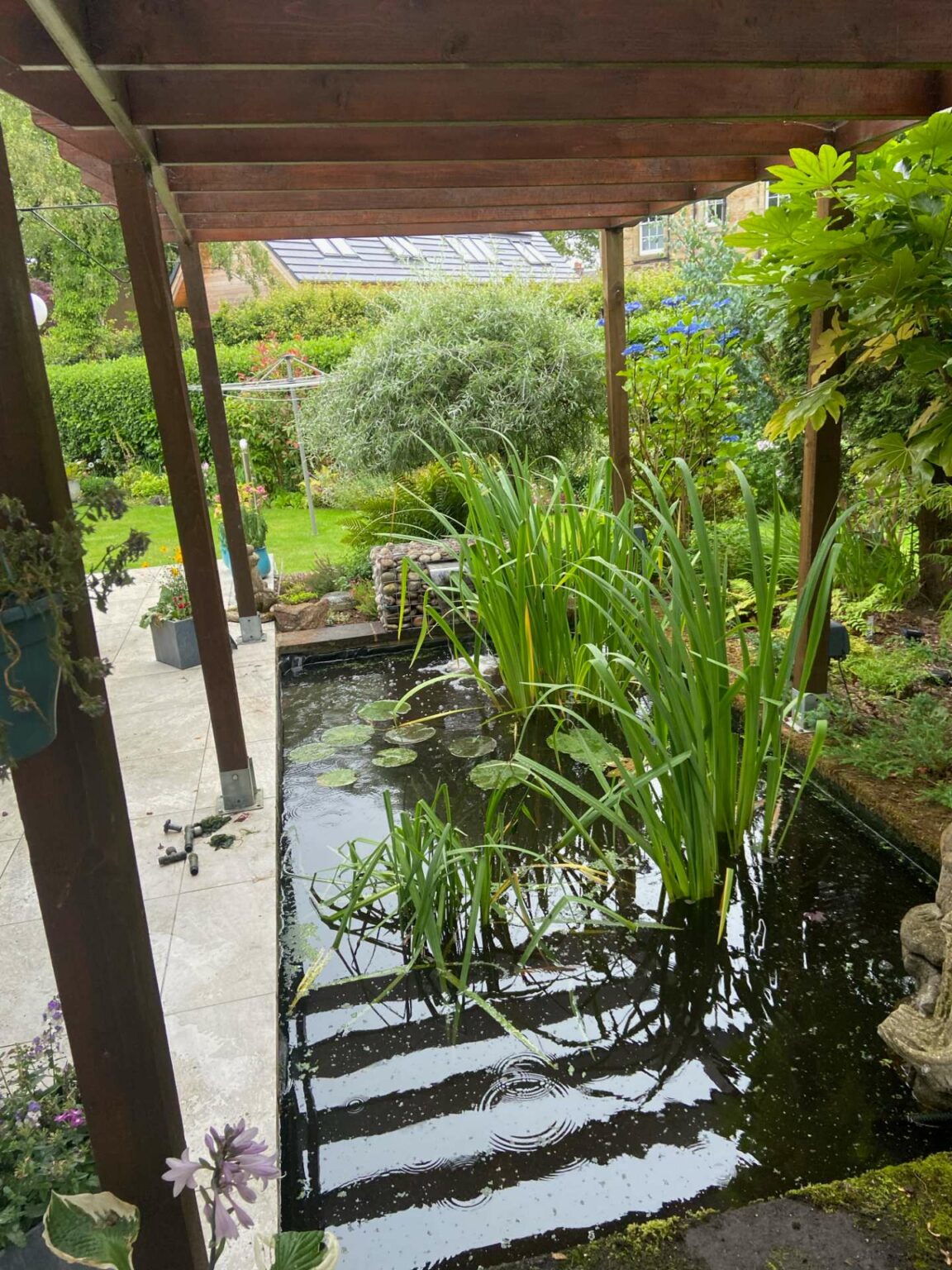 gabion-pond-water-feature