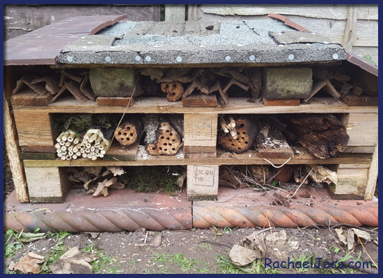building-a-pallet-hotel