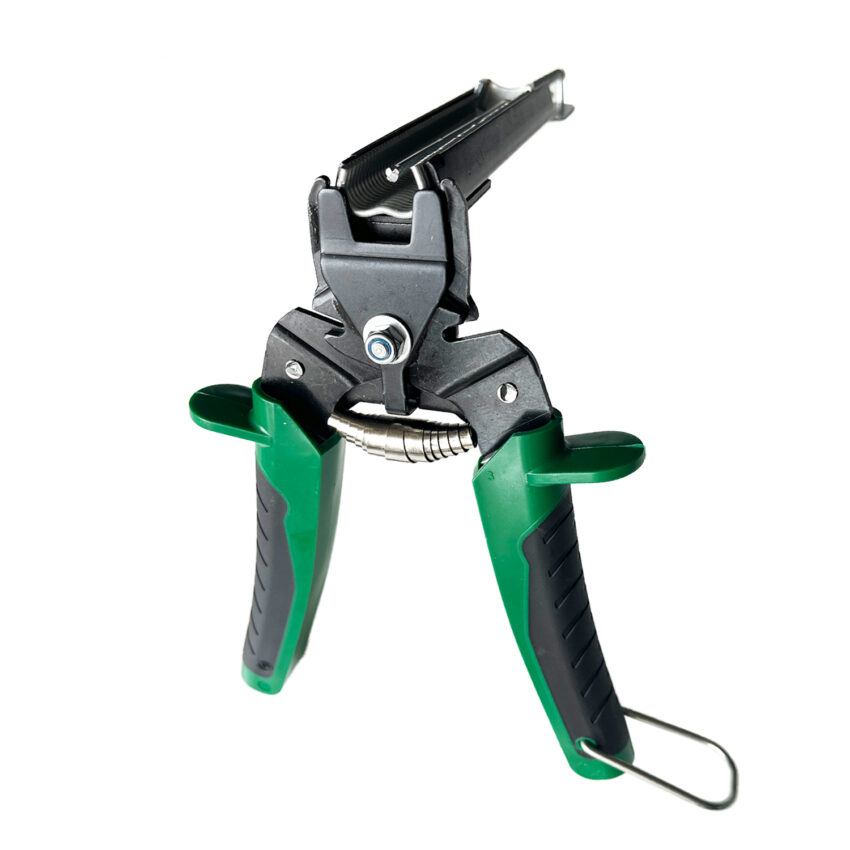 green-hog-ring-clip-tool