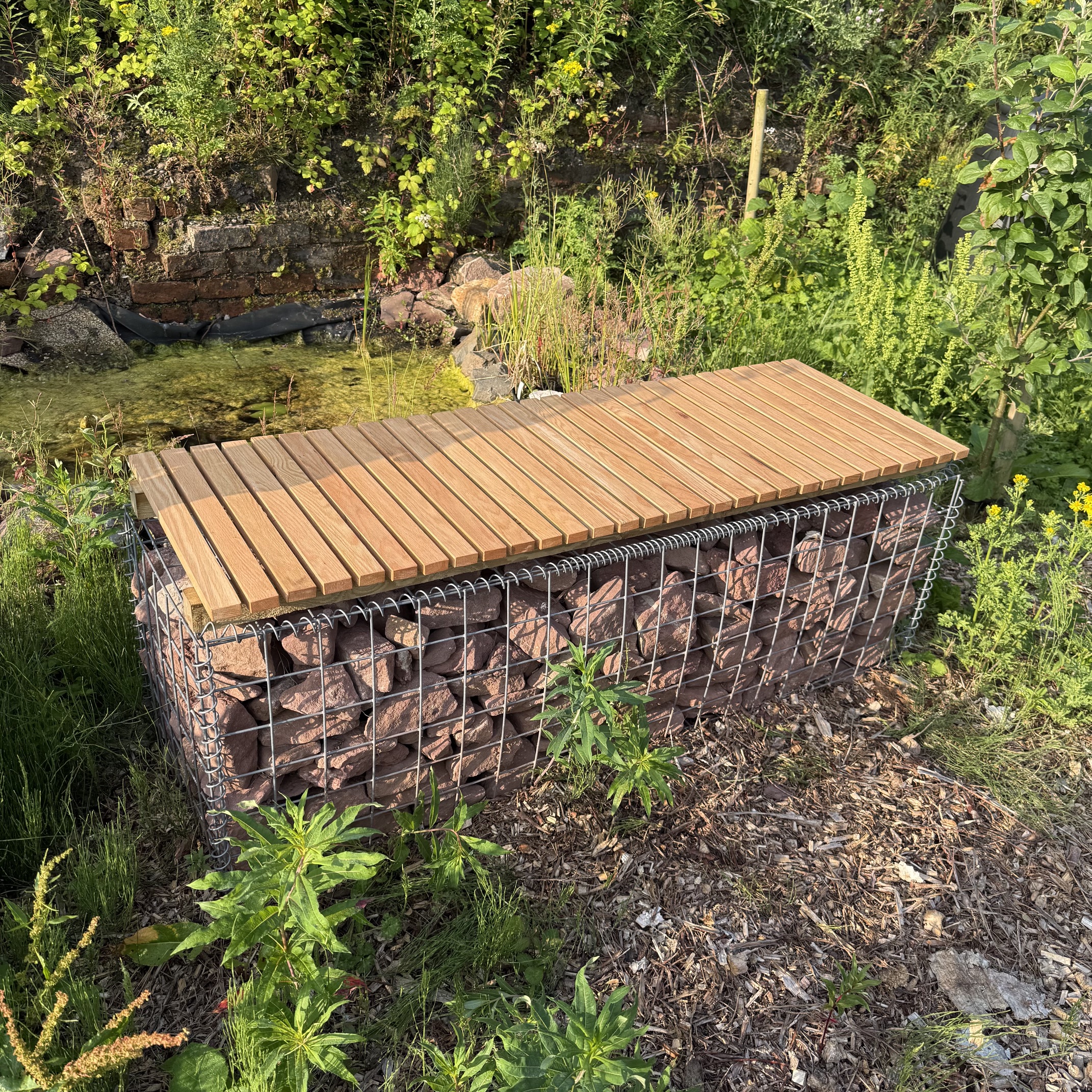 gabion-bench